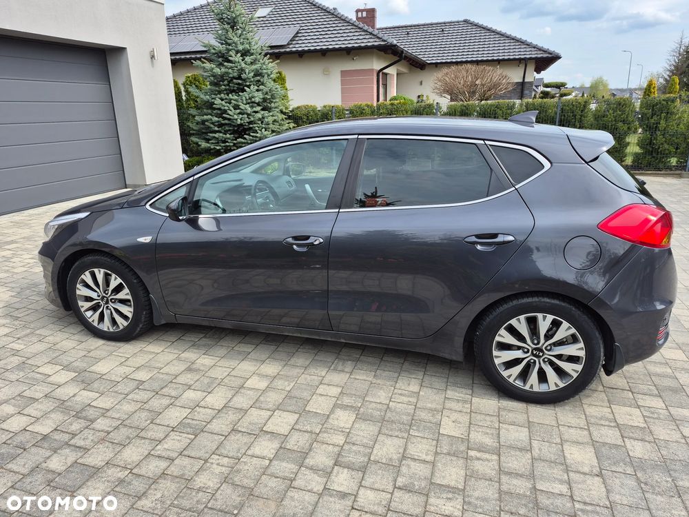 Kia Ceed 1.6 GDI Smart Plus DCT - 5