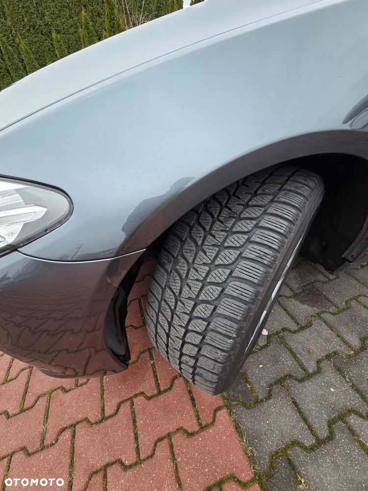 BMW Seria 5 520d xDrive - 4