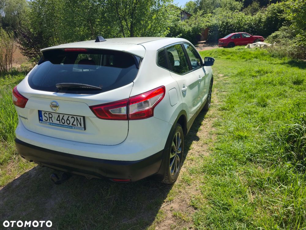 Nissan Qashqai 1.6 DCi 4x4 N-Tec - 5