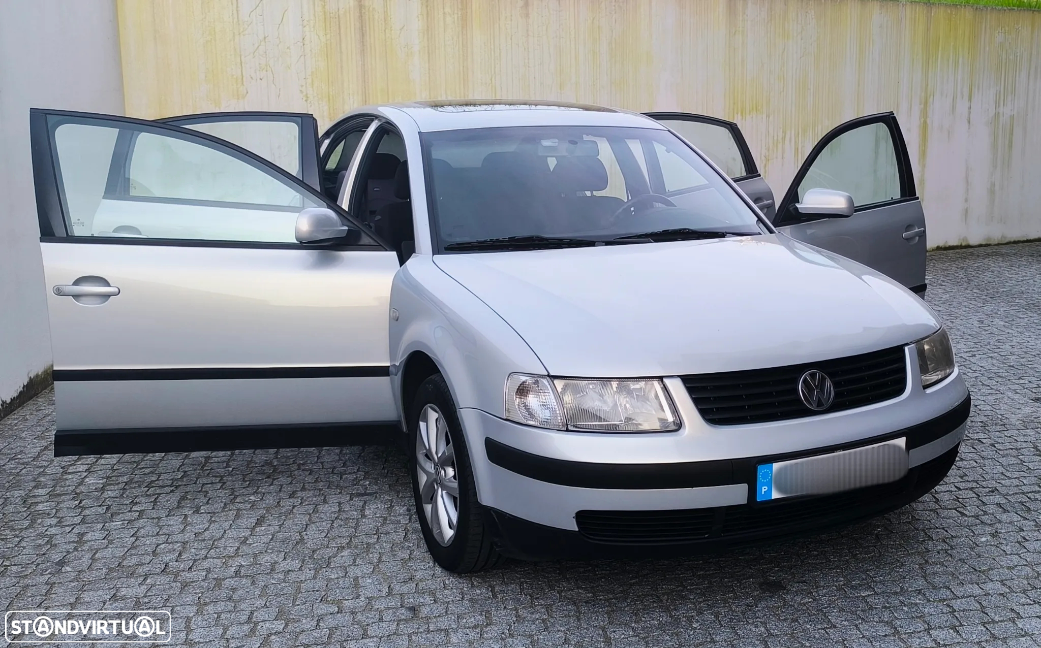 VW Passat 1.9 TDi Confortline Top - 6