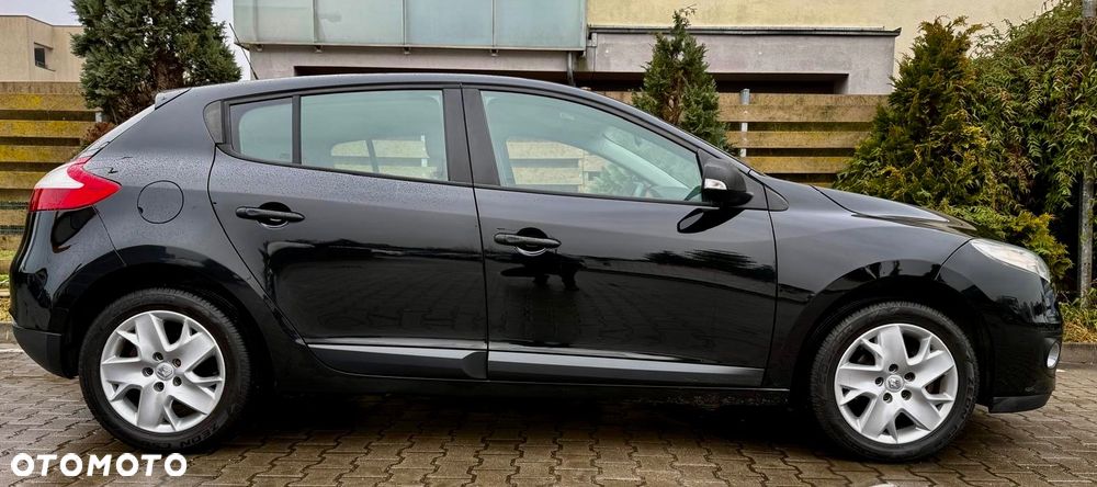 Renault Megane 1.6 16V Generation - 10