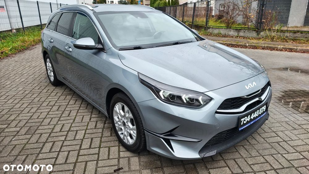 Kia Ceed - 4