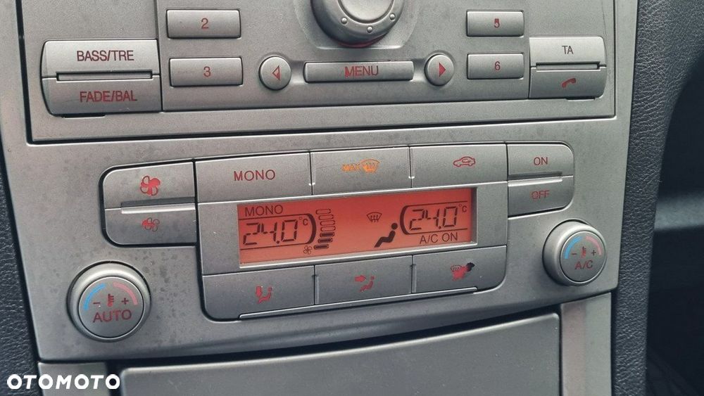 Ford S-Max - 13