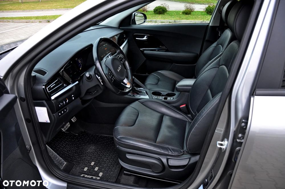 Kia Niro 1.6 GDI Plug-in Hybrid L Business Line - 30