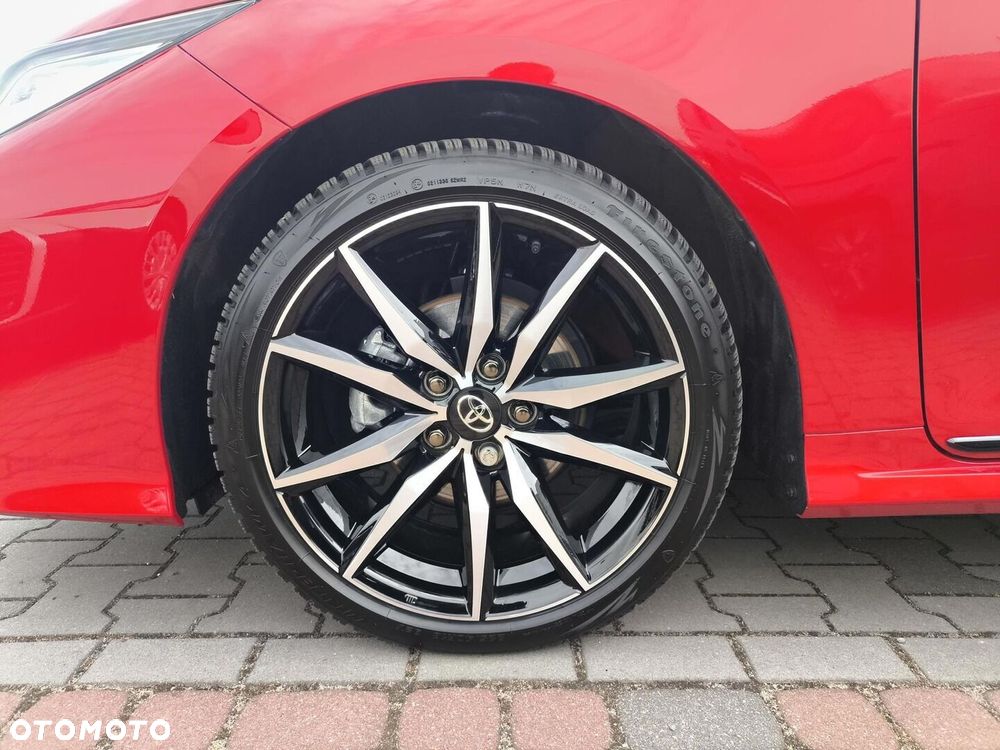 Toyota Corolla 1.8 Hybrid GR Sport Dynamic - 25