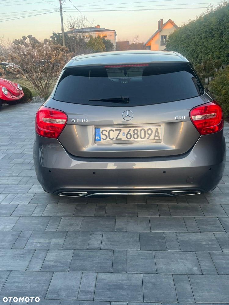 Mercedes-Benz Klasa A 180 CDI (BlueEFFICIENCY) Style - 4