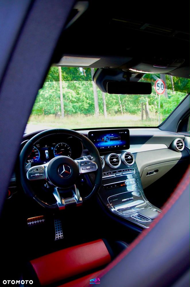 Mercedes-Benz GLC AMG 63 S 4Matic+ AMG Speedshift MCT 9G - 16