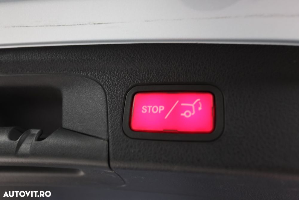 Mercedes-Benz GLE 350 de 4Matic 9G-TRONIC AMG Line - 34