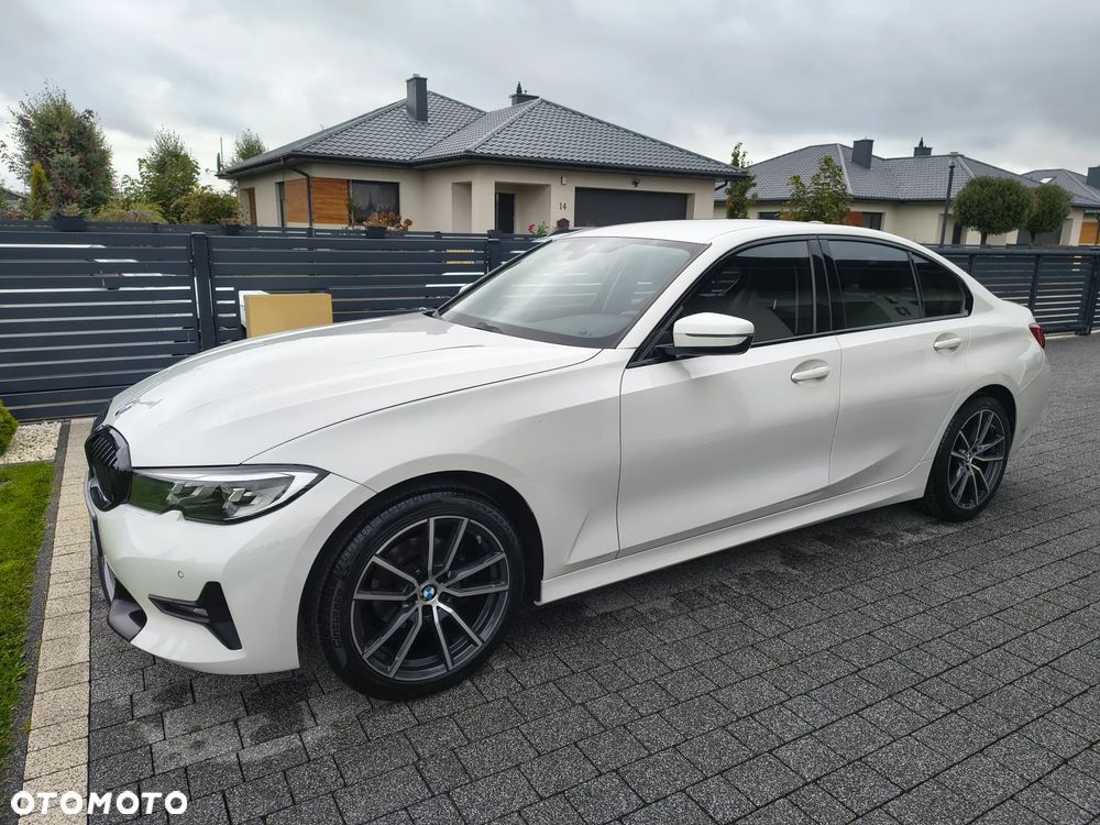 BMW Seria 3 318i Advantage sport - 4