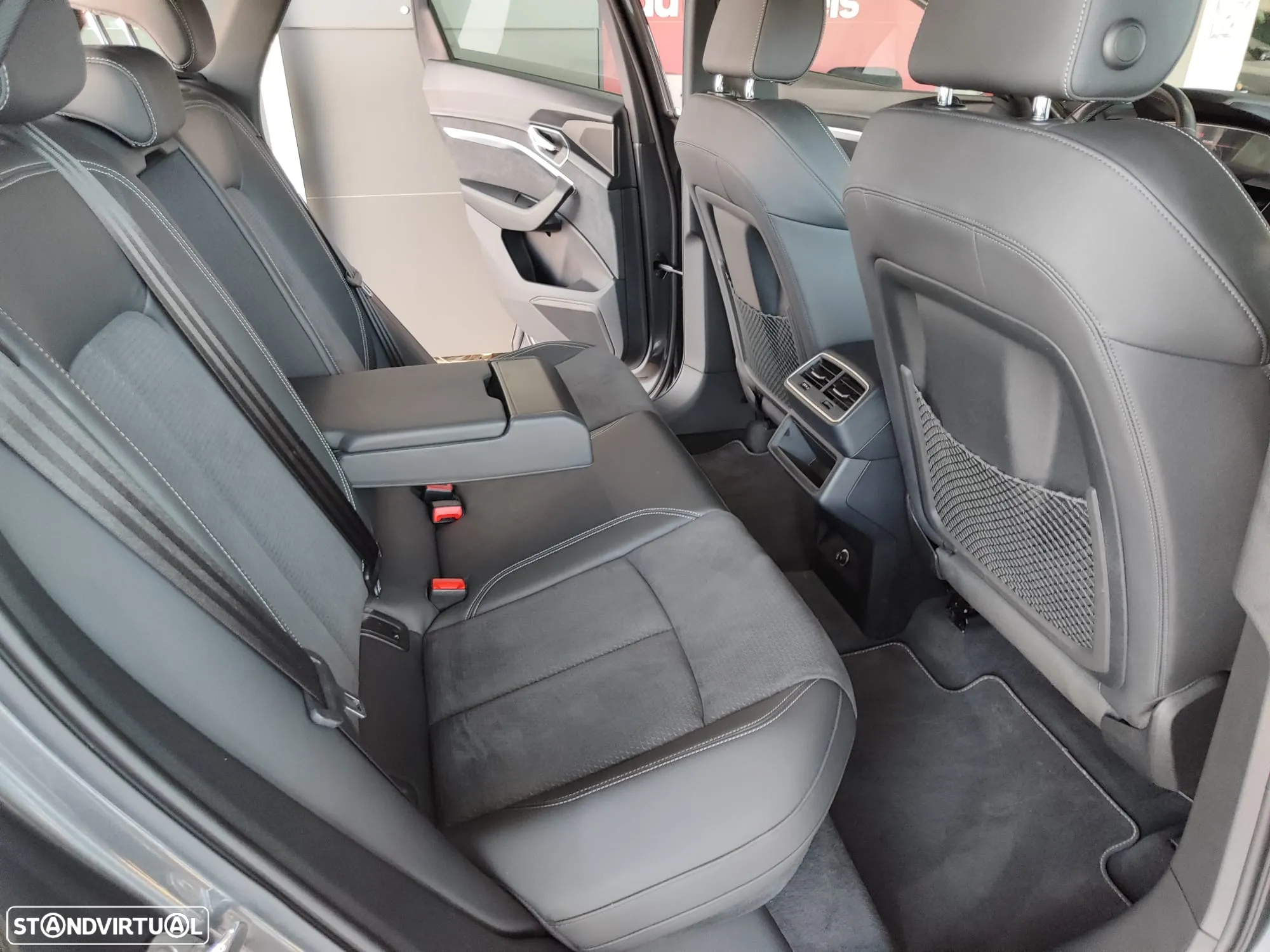 Audi e-tron 55 quattro S line - 16