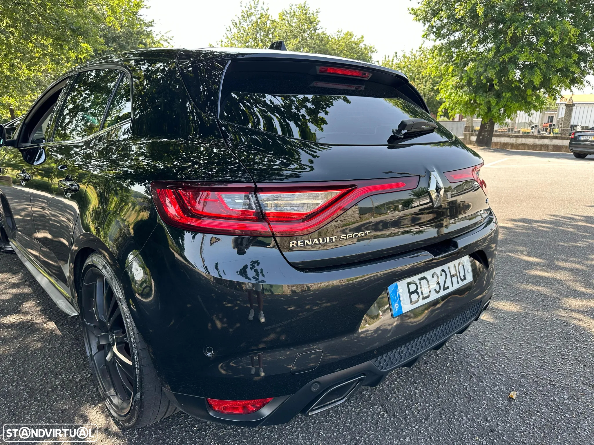 Renault Mégane ENERGY TCe 205 EDC GT - 14