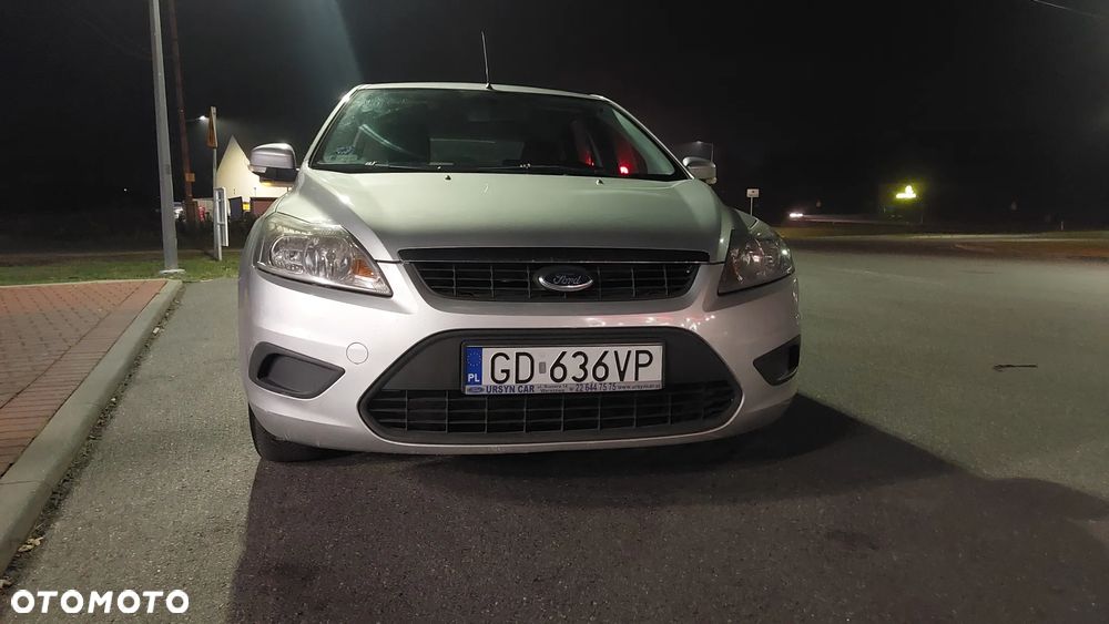 Ford Focus 1.6 Trend + - 14