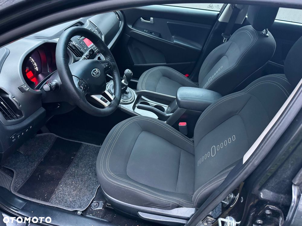 Kia Sportage 2.0 CRDI 4WD Dream-Team Edition - 8