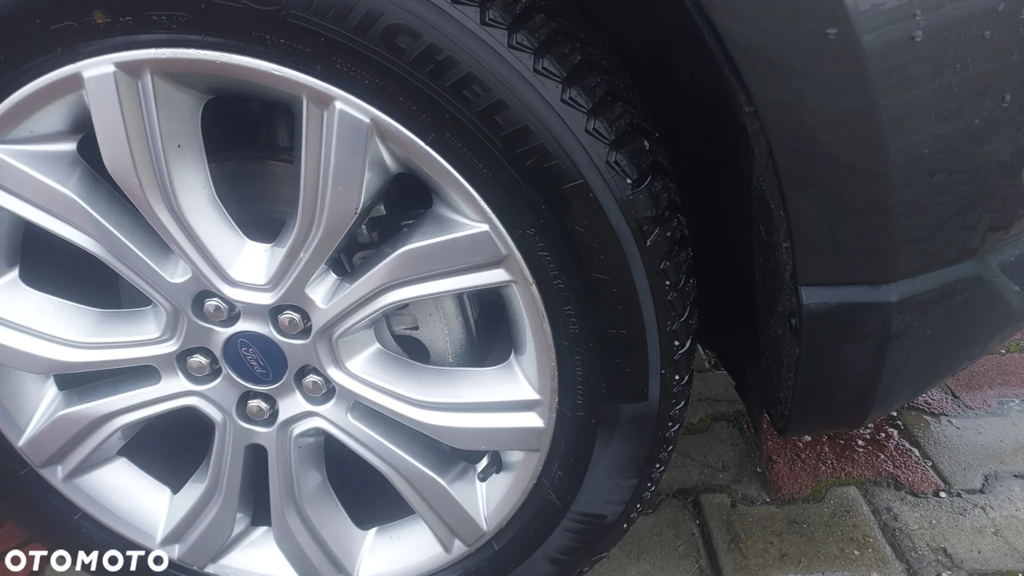 Ford Edge - 19