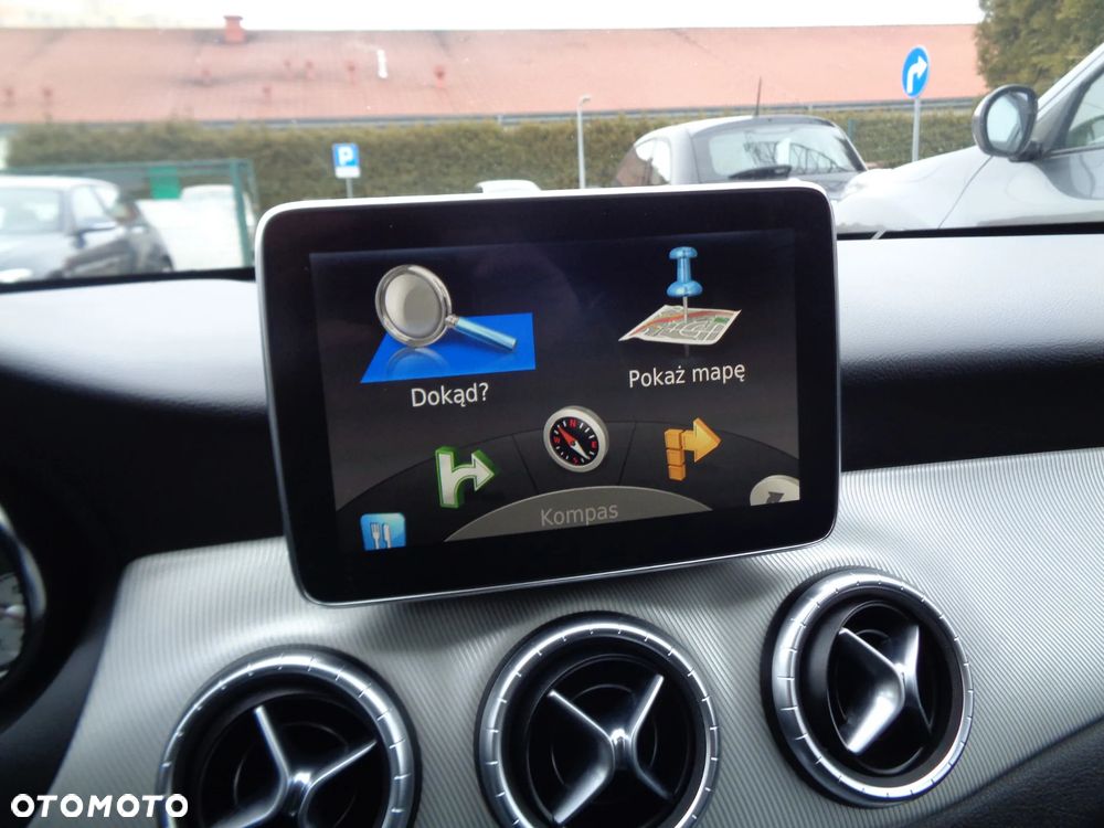 Mercedes-Benz Klasa A 180 Activity Edition - 25