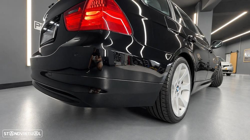 BMW 318 d Navigation - 8