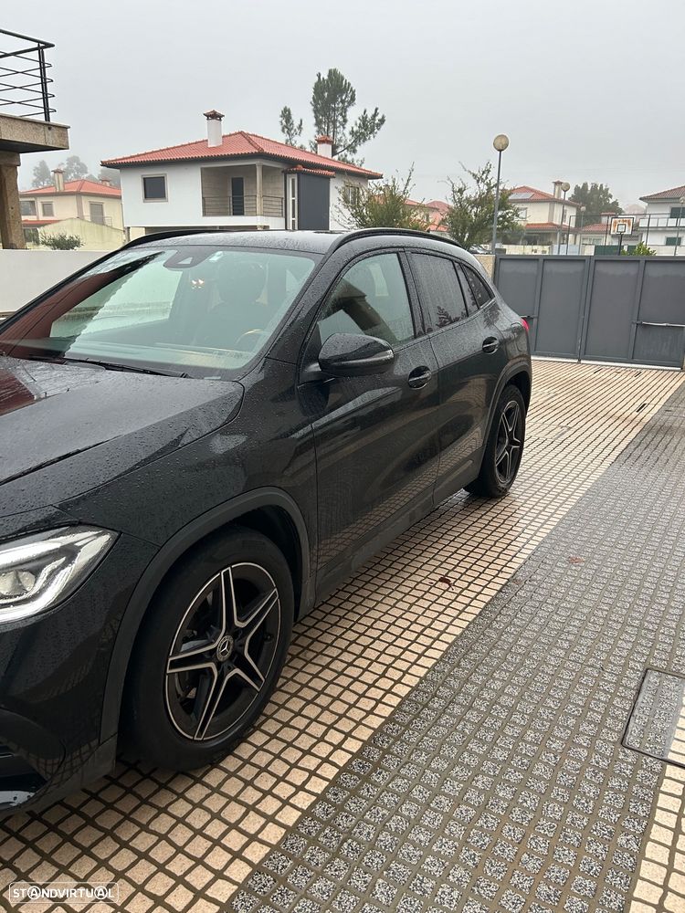 Mercedes-Benz GLA 180 d AMG Line - 3