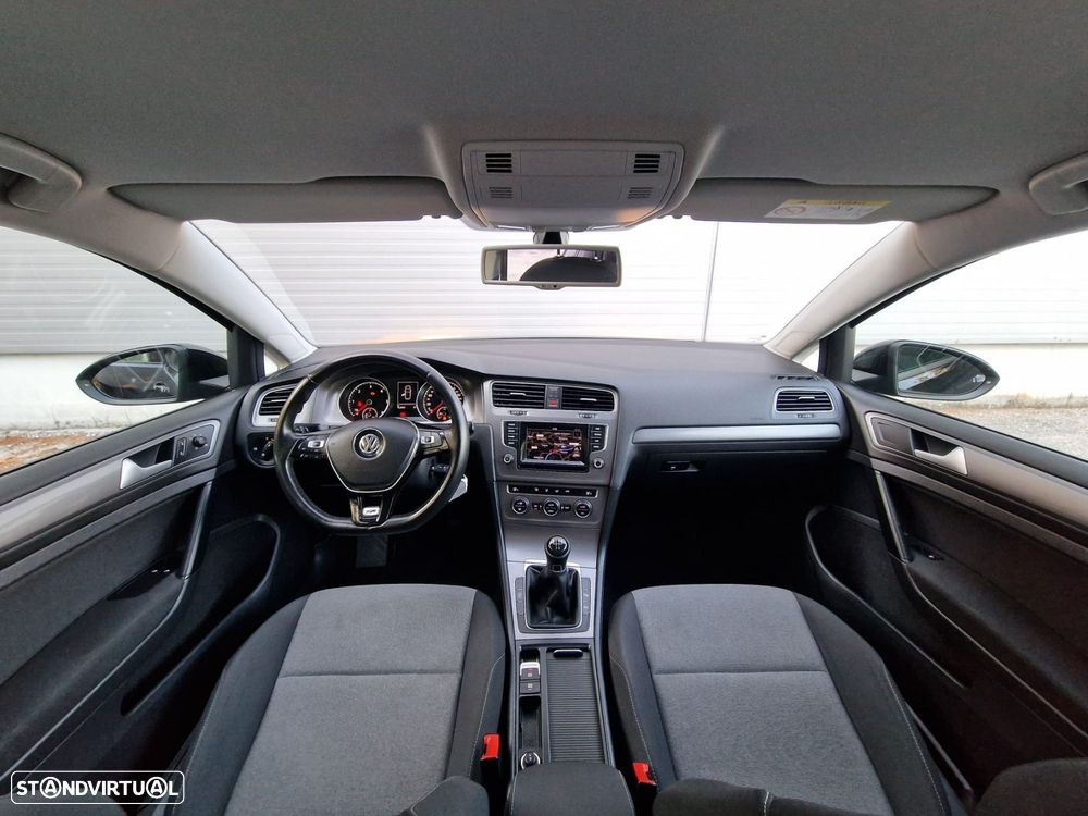 VW Golf 1.6 TDi Trendline - 7