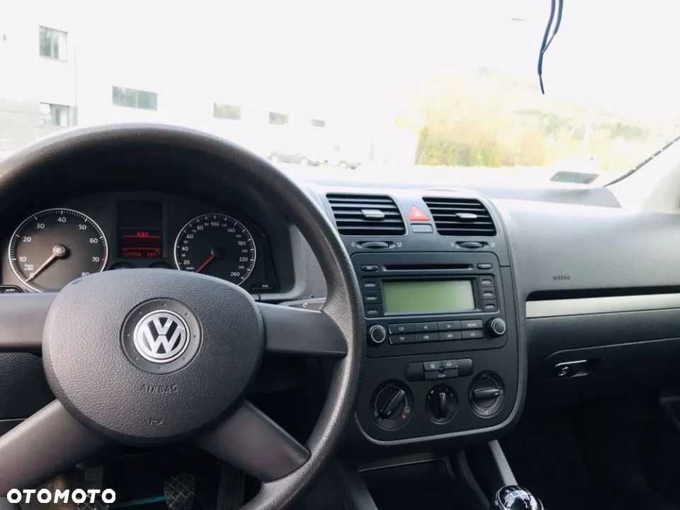 Volkswagen Golf 1.6 Trendline - 11
