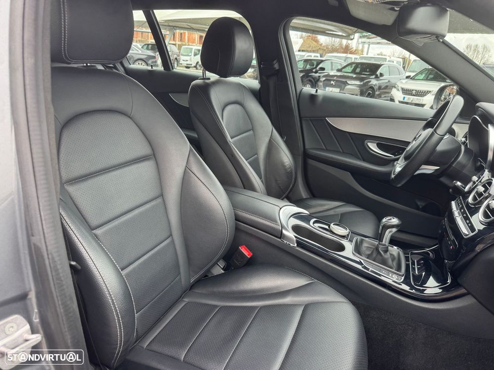 Mercedes-Benz C 180 d AMG Line - 12