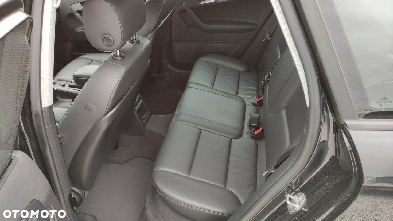 Audi A3 1.6 TDI DPF Attraction - 8