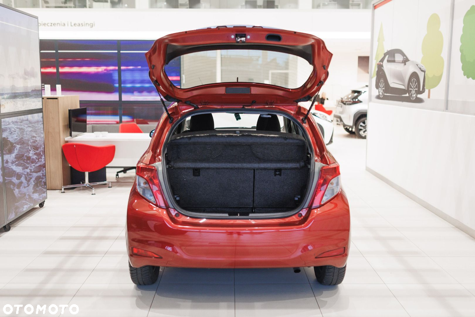 Toyota Yaris - 24