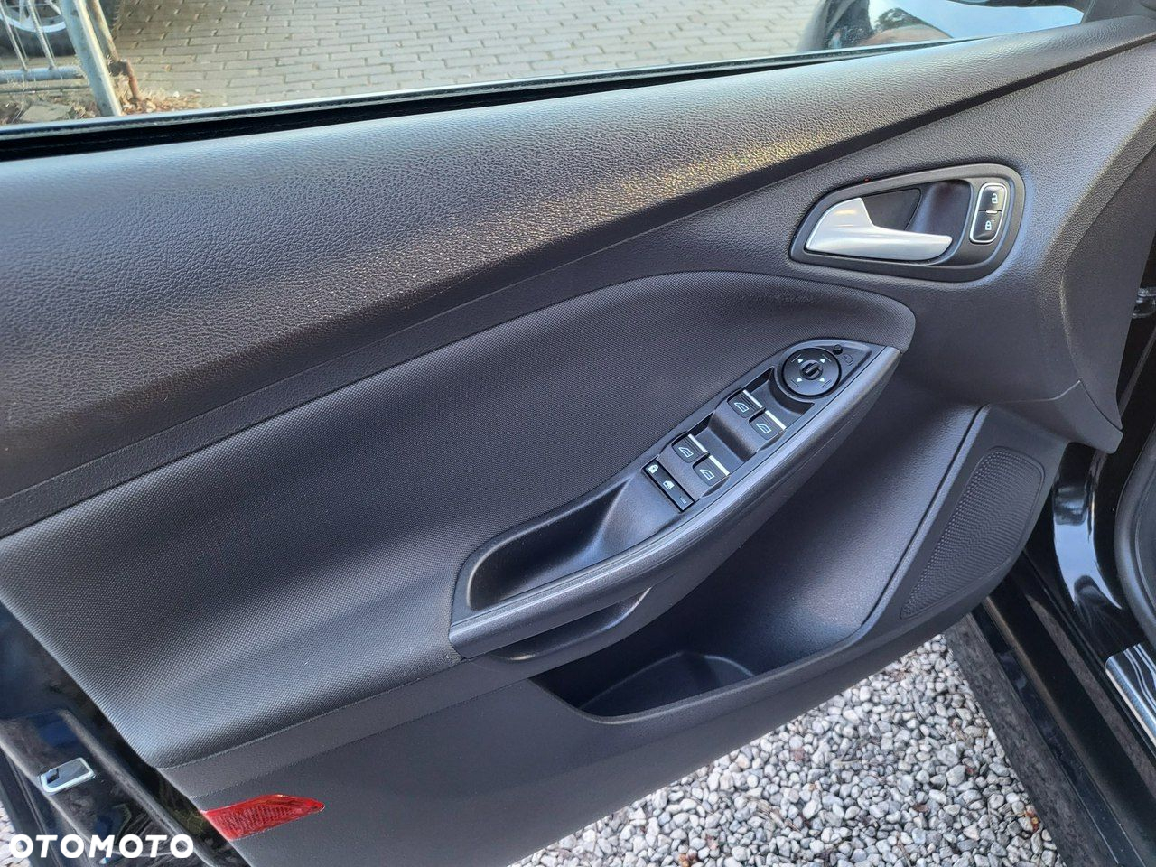 Ford Focus - 16