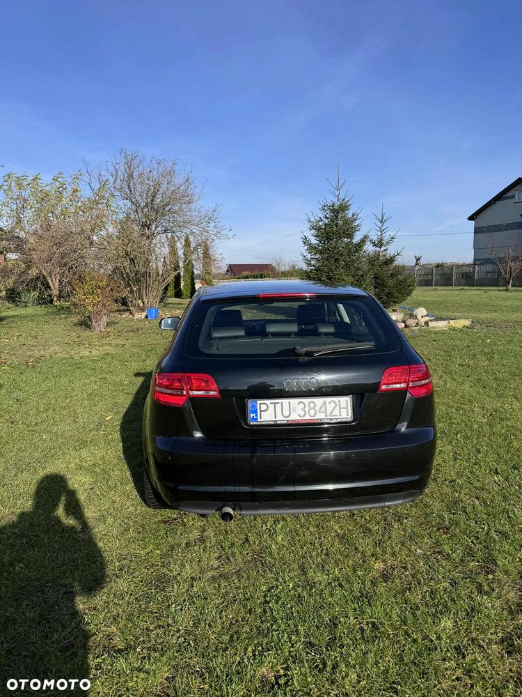 Audi A3 Sportback - 3