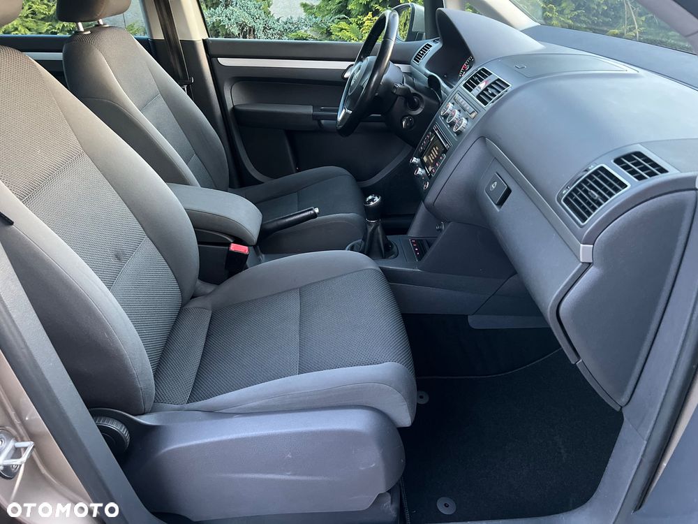 Volkswagen Touran 1.6 TDI DPF BlueMotion Technology Comfortline - 34