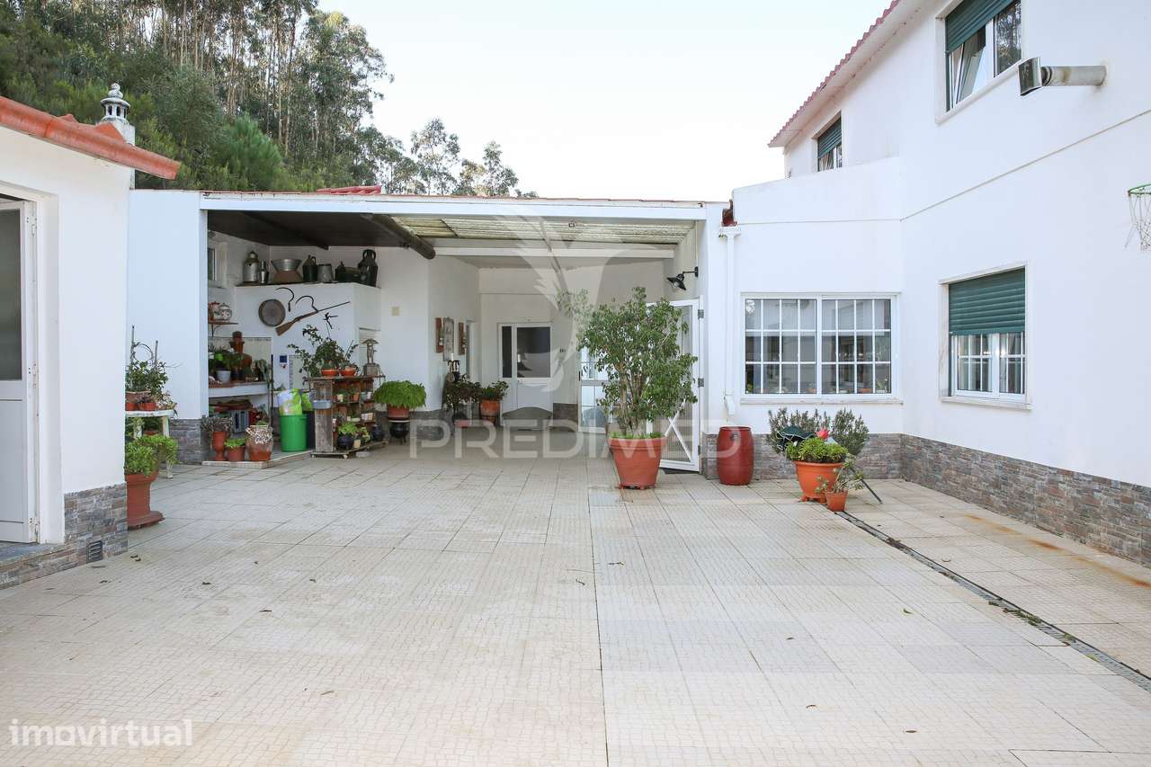 Moradia T5/9 Bifamiliar no Milharado - Grande imagem: 4/38