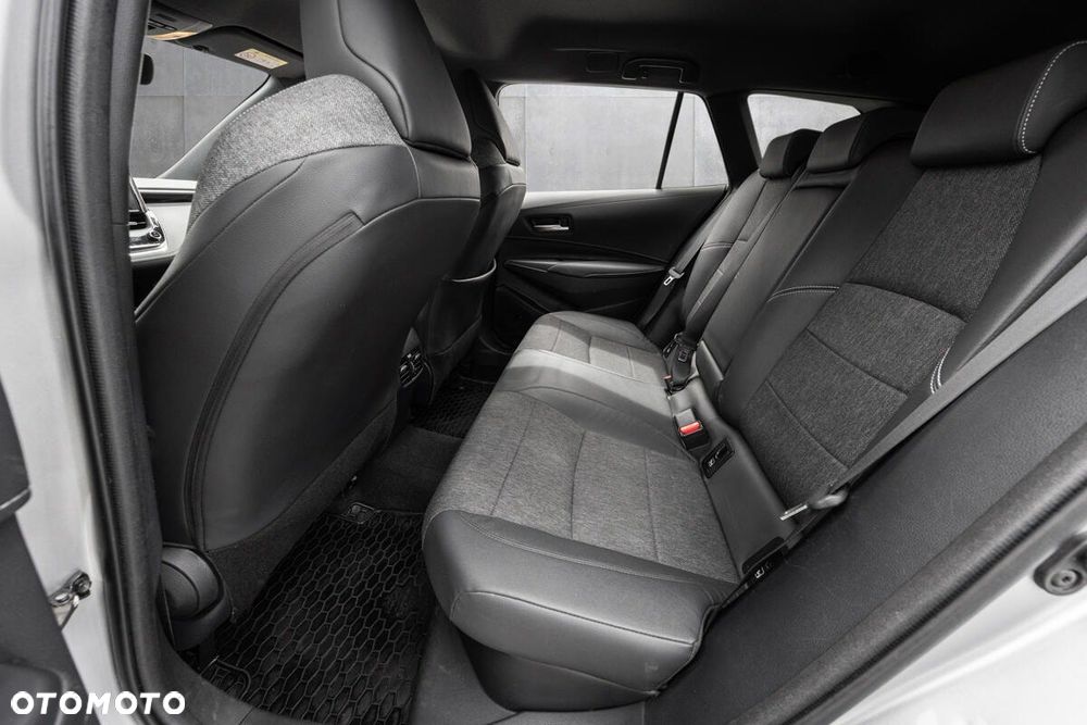 Toyota Corolla 1.8 Active - 17