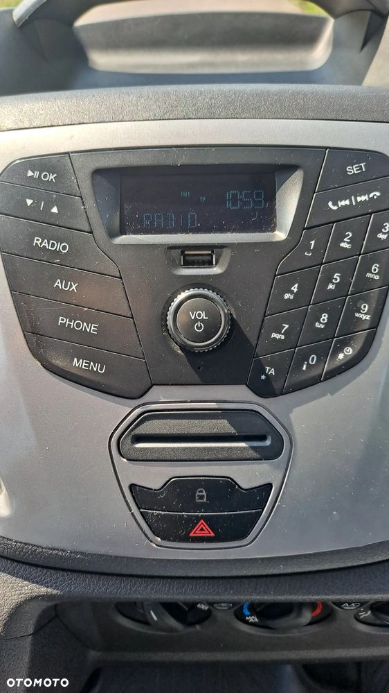Ford Transit - 28