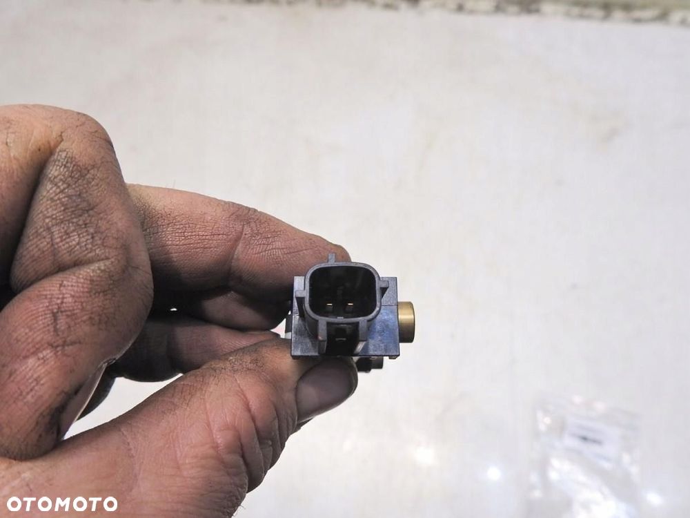 SENSOR UDERZENIOWY AUDI A4 B7 8E0959643B - 4