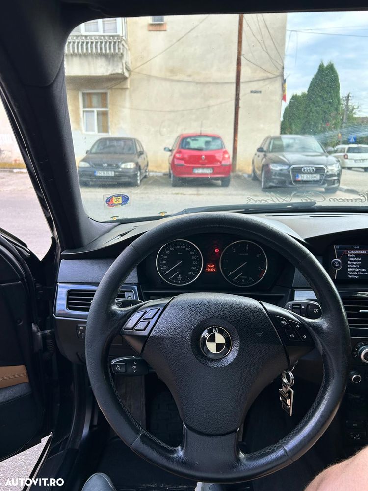 BMW Seria 5 - 13