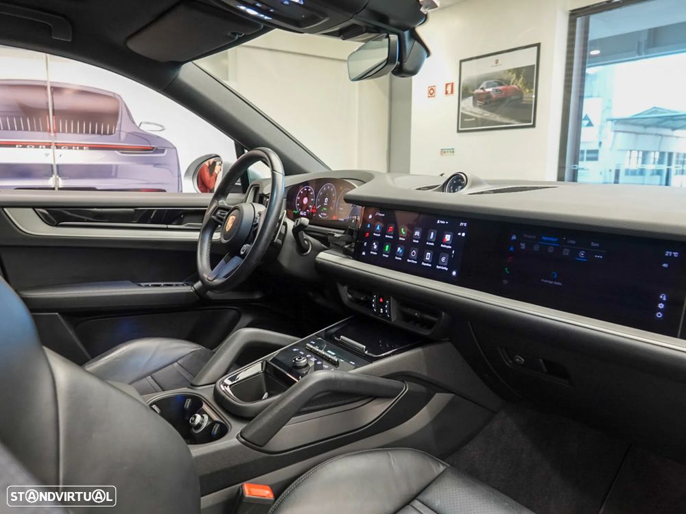 Porsche Cayenne Coupé E-Hybrid - 31