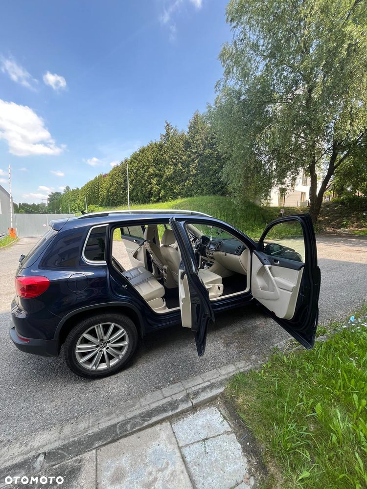 Volkswagen Tiguan - 16