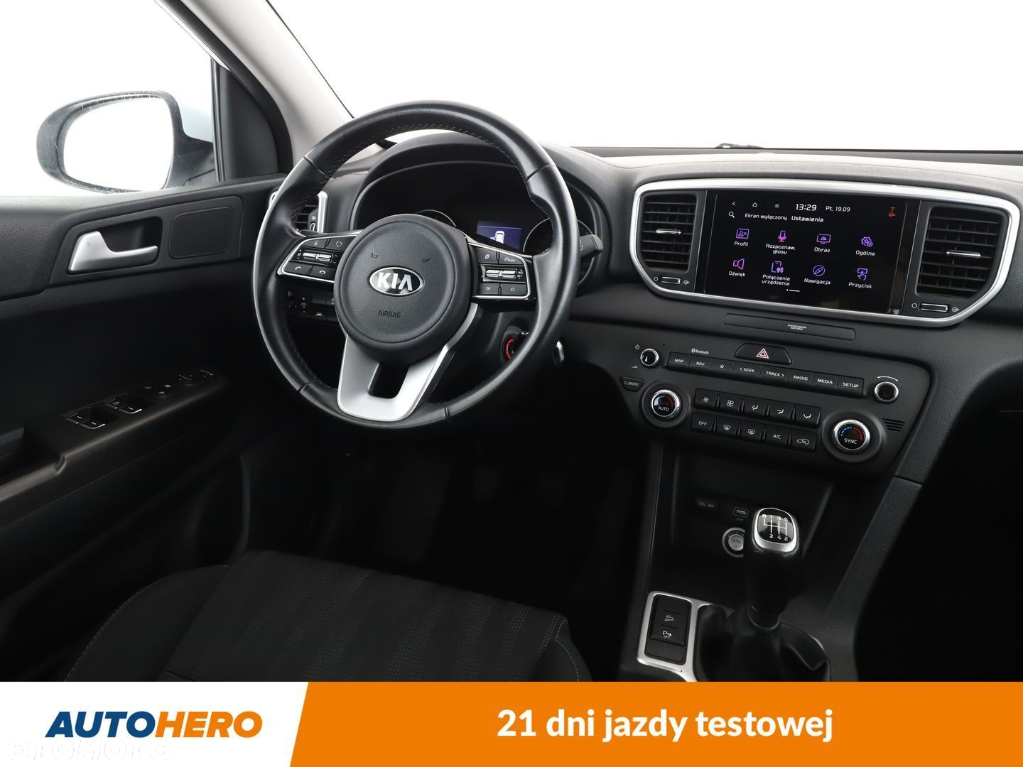 Kia Sportage - 13