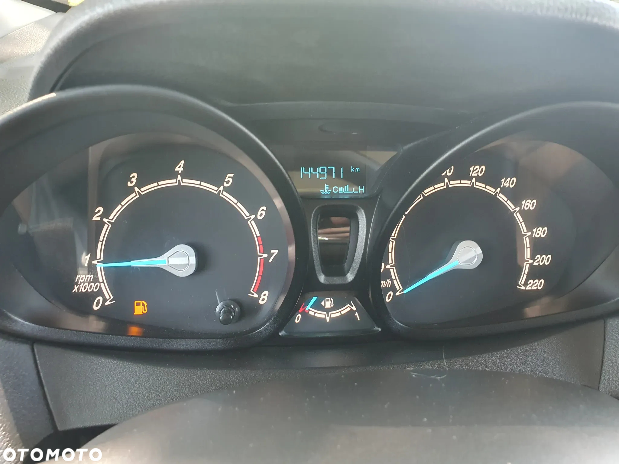 Ford Tourneo Courier 1.0 EcoBoost S&S Trend - 23