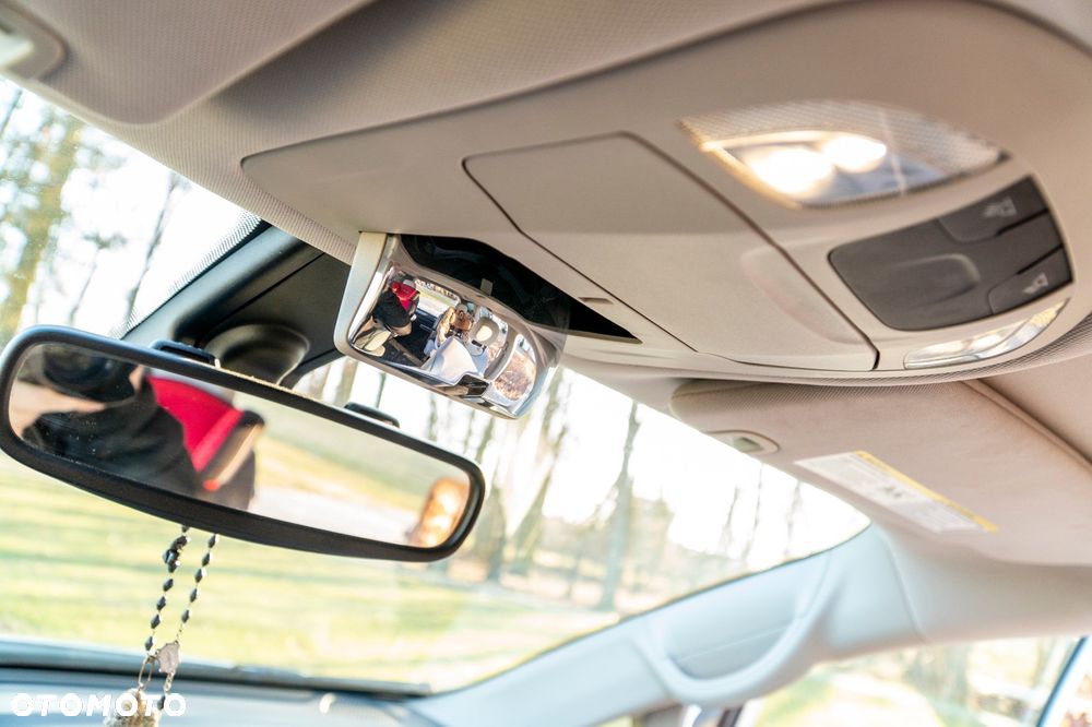 Chrysler Pacifica - 15