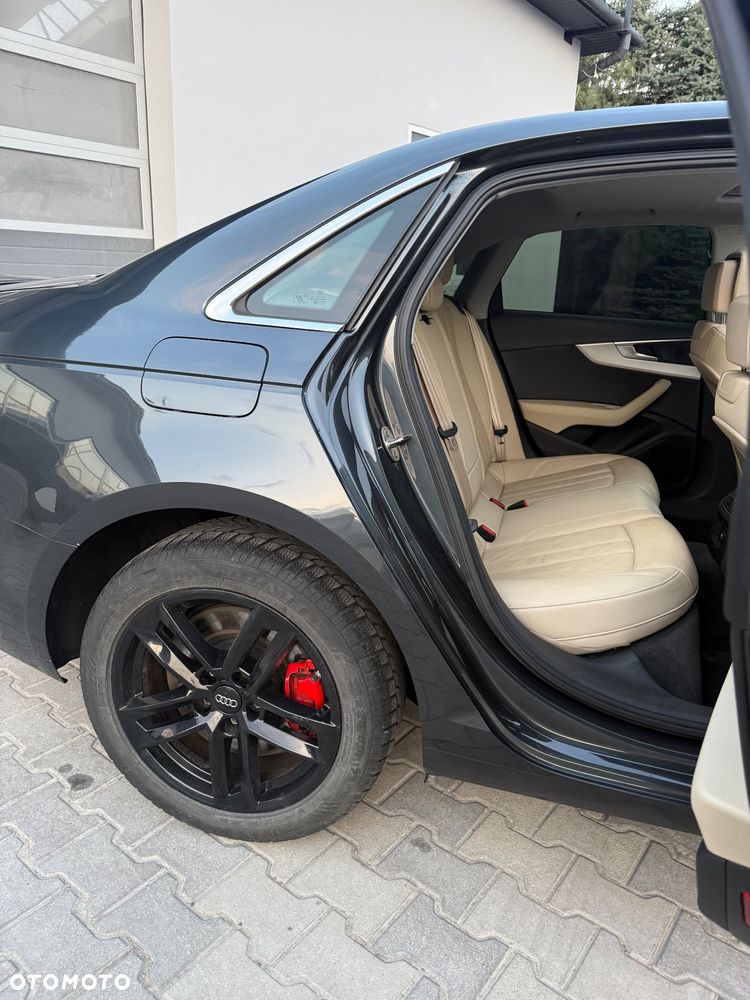 Audi A4 Limousine - 24