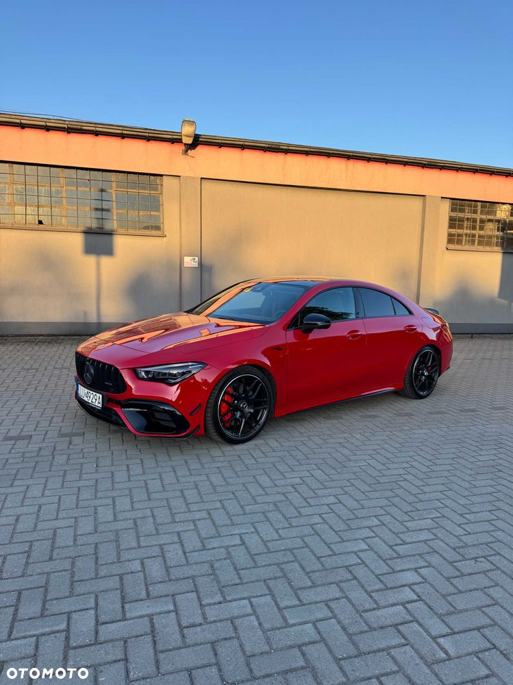 Mercedes-Benz CLA - 4