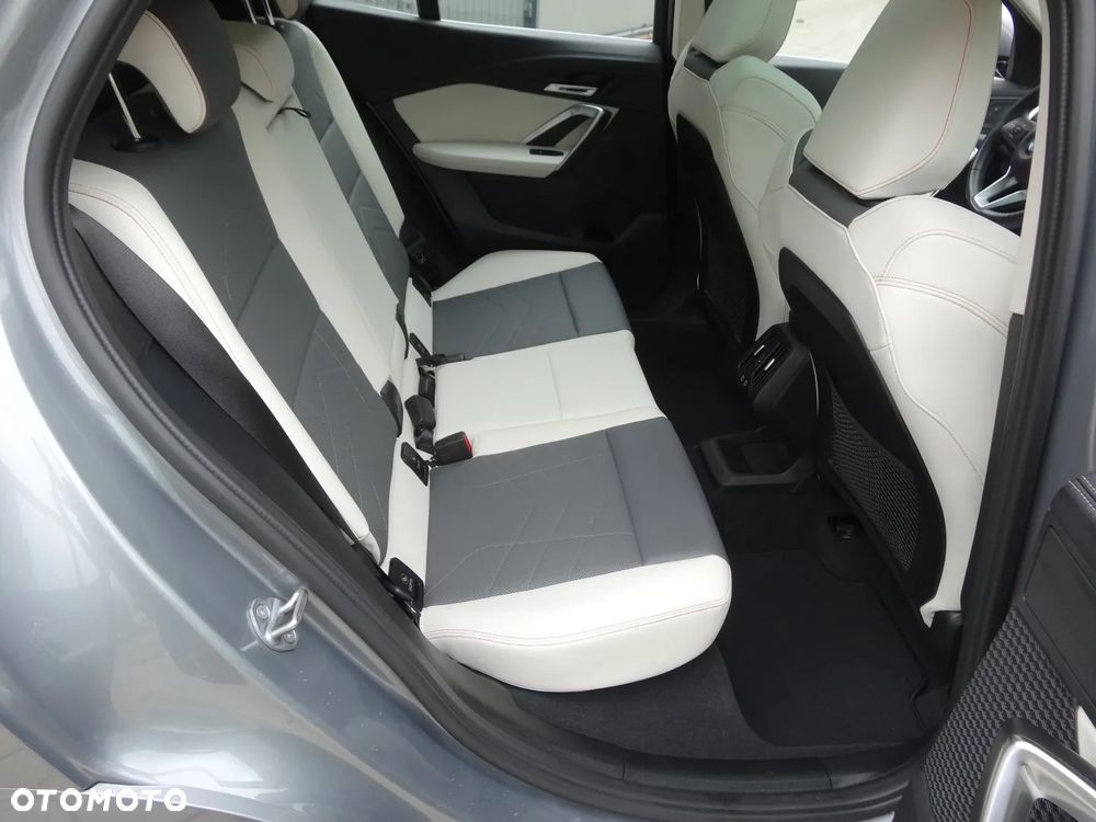 BMW X2 sDrive20i GPF M Sport X - 24