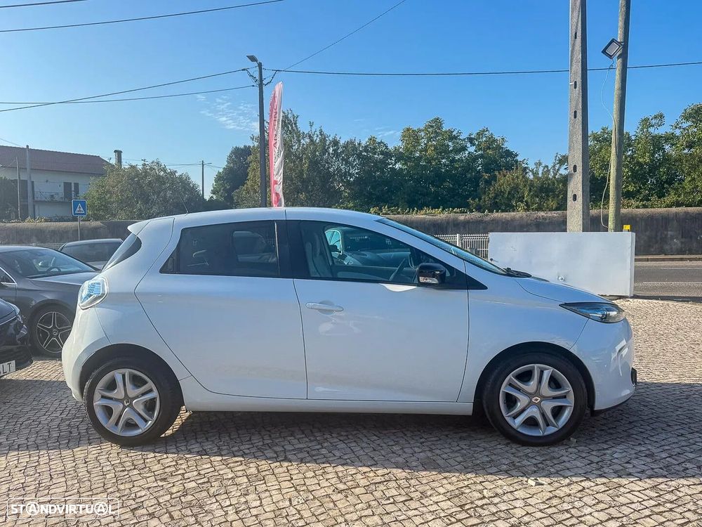 Renault Zoe (s/ Bateria) 41 kwh Life - 5