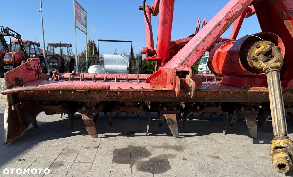 Kuhn HR301 - 6