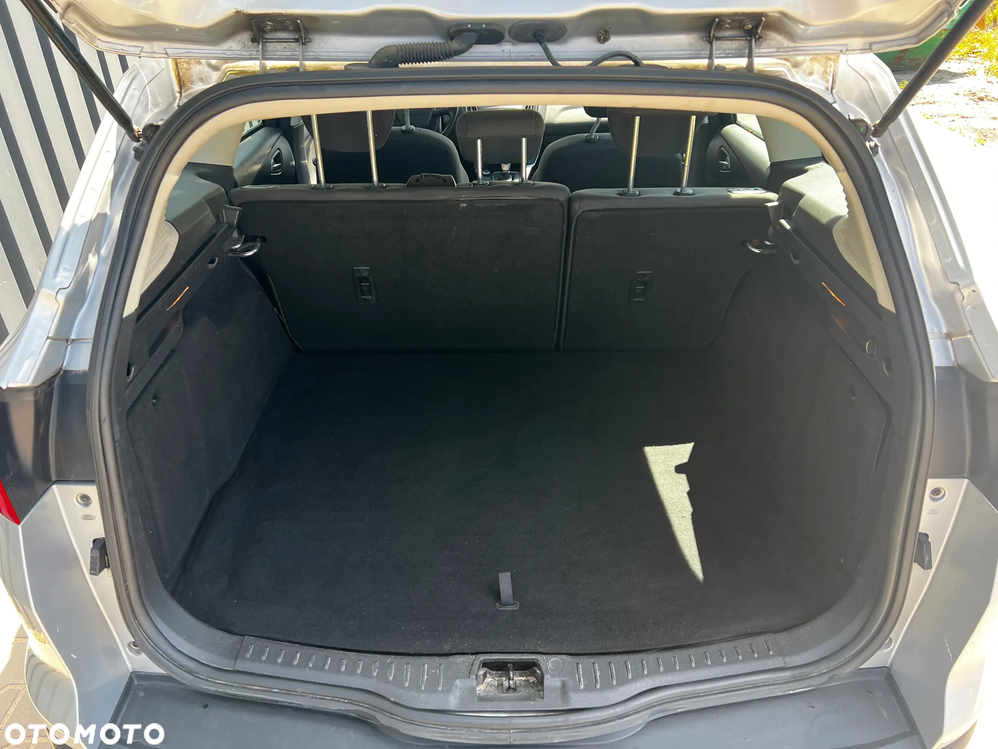 Ford Focus Turnier 1.5 EcoBlue Start-Stopp-System TITANIUM - 13