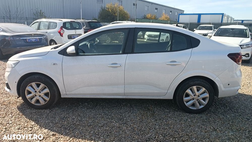 Dacia Logan TCe 90 MT6 Prestige - 8