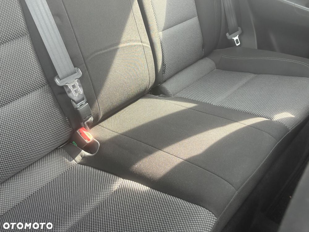 Hyundai i30 1.4 Classic + - 23