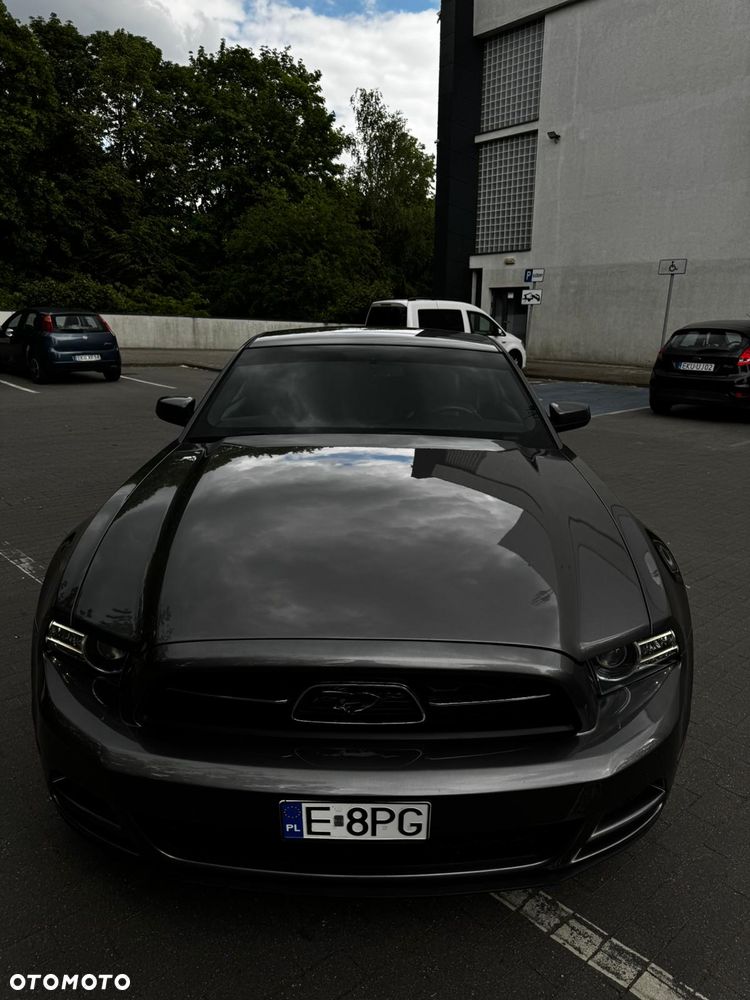 Ford Mustang 3.7 V6 Premium - 5