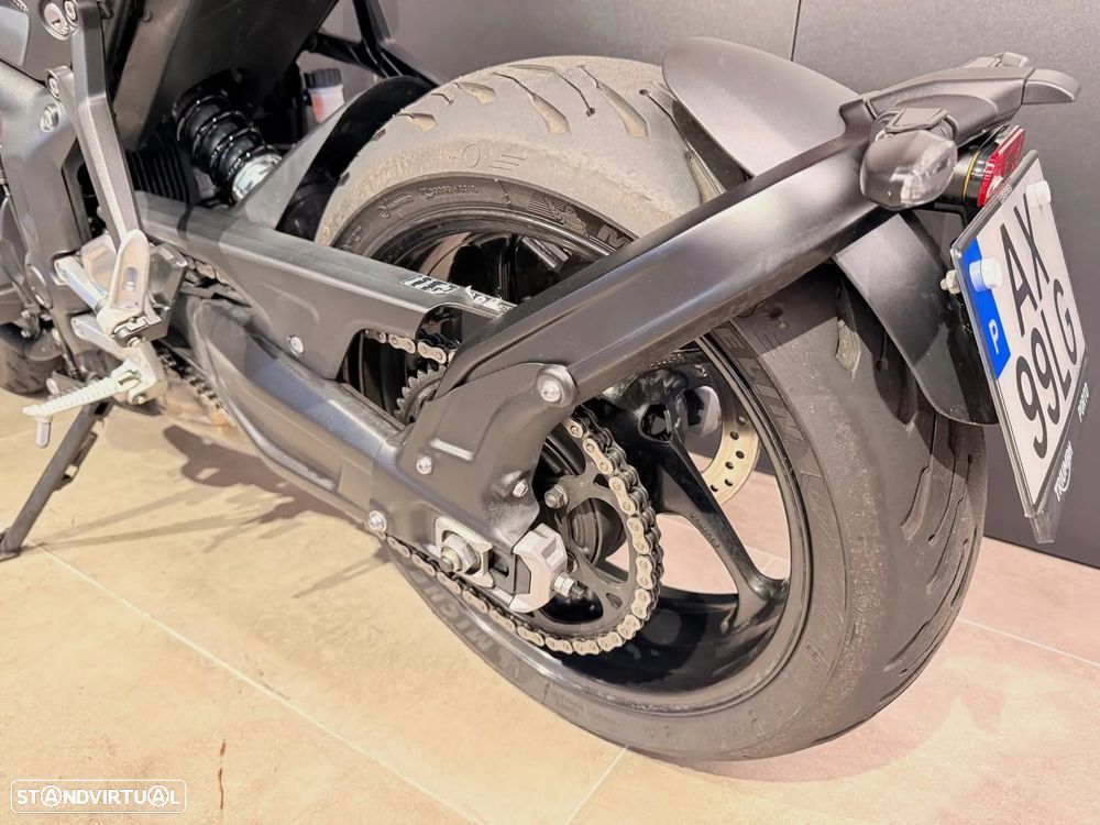 Triumph Trident - 8