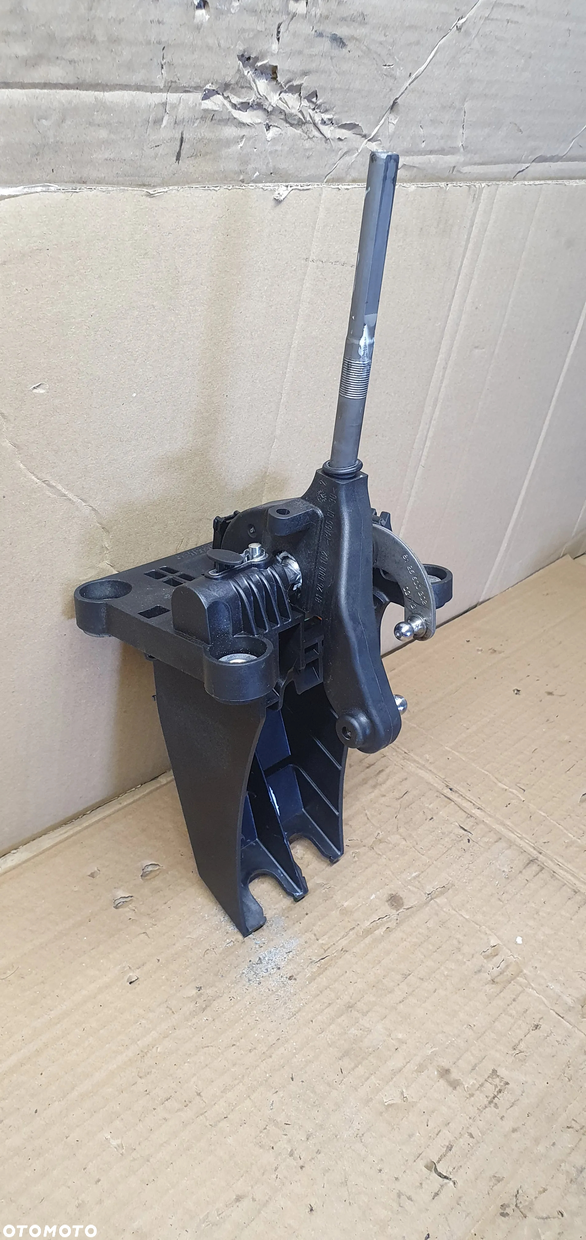 Wybierak lewarek biegów 6 biegów Opel Zafira C 8126600010 8126600102 - 2